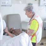 Um exemplo de dedicação e amor como voluntária no Hospital de Base