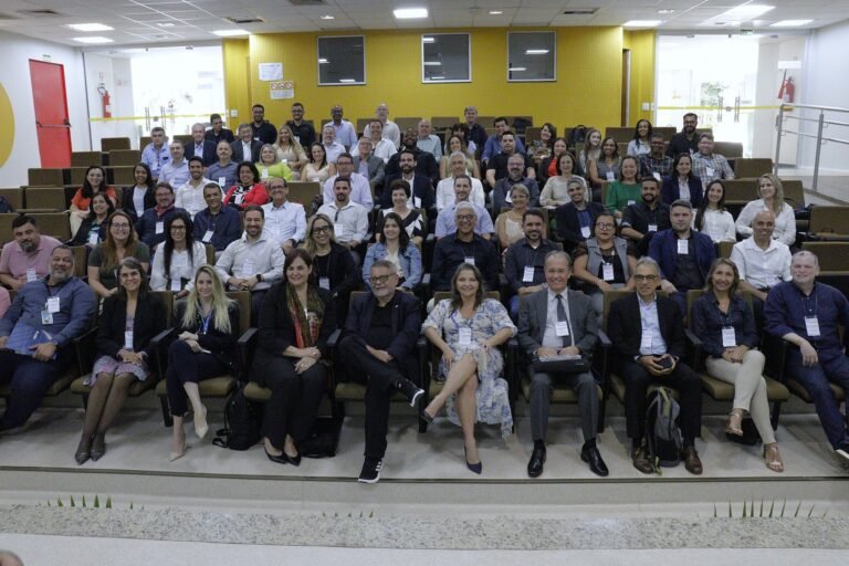 Servidores do GDF orientam gestores municipais sobre como usar recursos do BID em projetos com ganhos fiscais