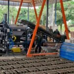 Fábrica de artefatos de concreto oferece chance de recomeço para reeducandos