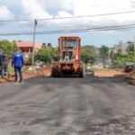 Com regularização, quadras de São Sebastião recebem pavimentação asfáltica