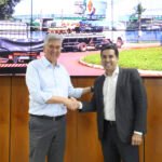 Caesb doa 200 computadores e softwares e mobiliário para o IgesDF