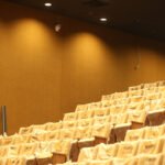 Materiais inflamáveis na Sala Martins Pena são substituídos pelos antichamas