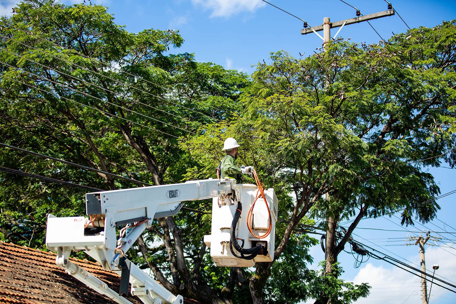 Para manutenção da rede elétrica, energia será suspensa em áreas de Brazlândia e Paranoá