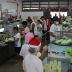 Ação leva brinquedos e a magia do Natal para o Restaurante Comunitário de Arniqueira