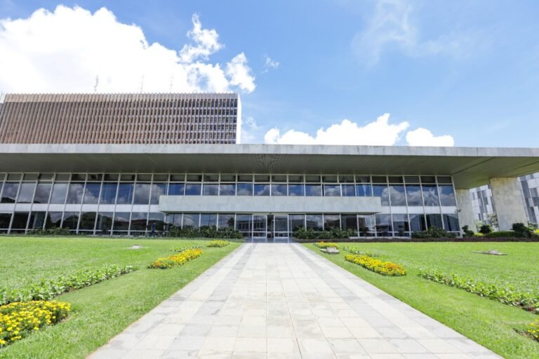 Instituições de ensino podem aderir ao Programa DF Superior