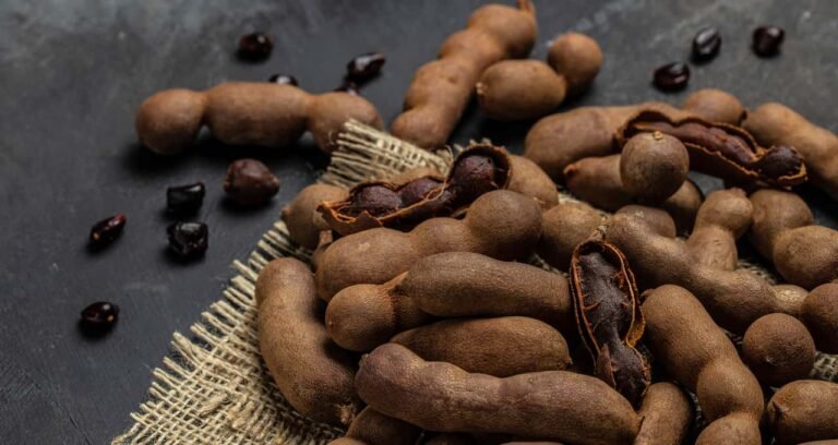 a fruta que ajuda a combater a gordura no fígado