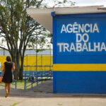 Agências do trabalhador têm vagas com salários de até R$ 3,5 mil nesta quarta-feira (22)