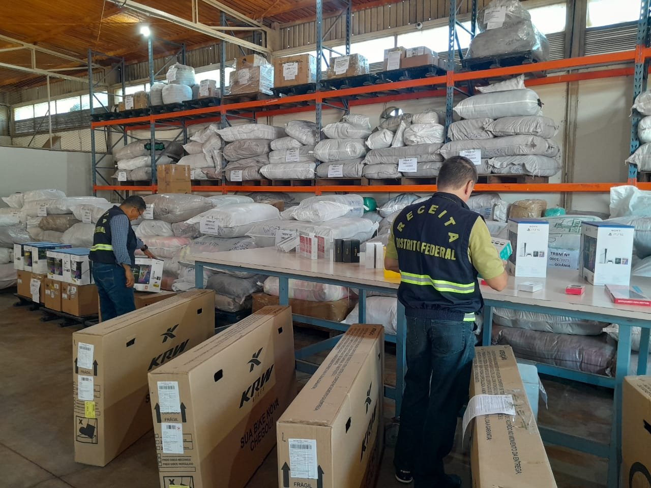 Receita do DF flagra R$ 329 milhões em mercadorias com irregularidade fiscal