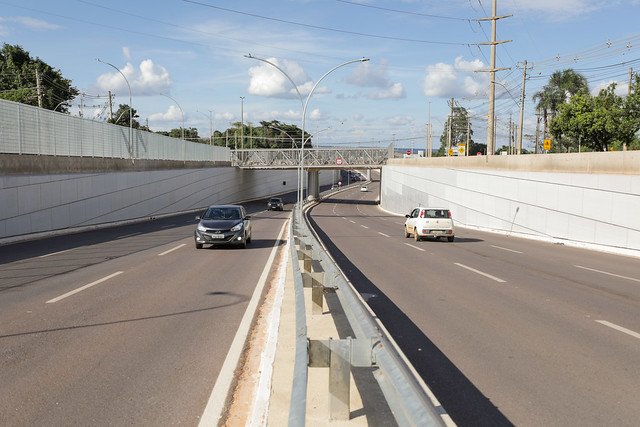 04/02/2025 - Três meses após inauguração, viaduto do Jardim Botânico leva celeridade para mais de 50 mil motoristas por dia
