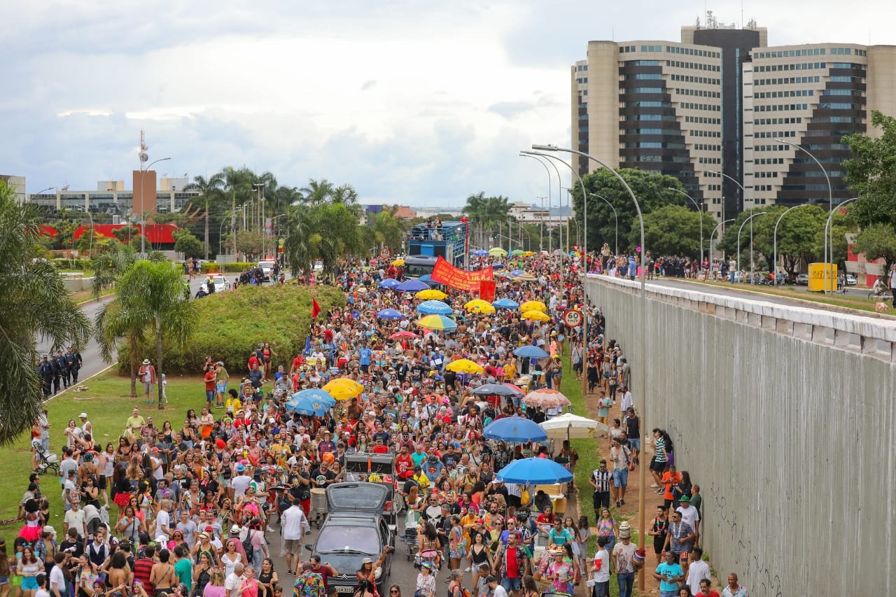 Blitzes educativas previnem acidentes com a rede elétrica durante o Carnaval do DF