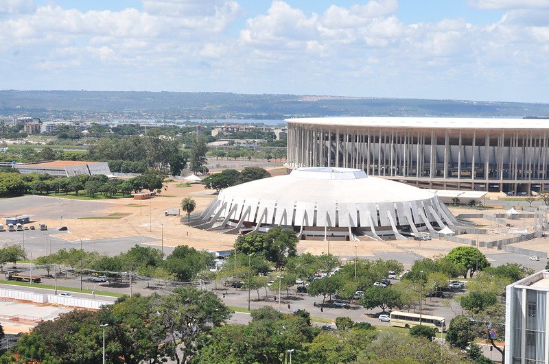 Trânsito alterado nesta segunda-feira (10) por causa de jogo no Mané Garrincha