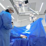 Centro cirúrgico do HRSM recebe aparelho de iluminação mais moderno