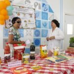 Frequentadores dos restaurantes comunitários aprendem sobre a importância de evitar alimentos industrializados