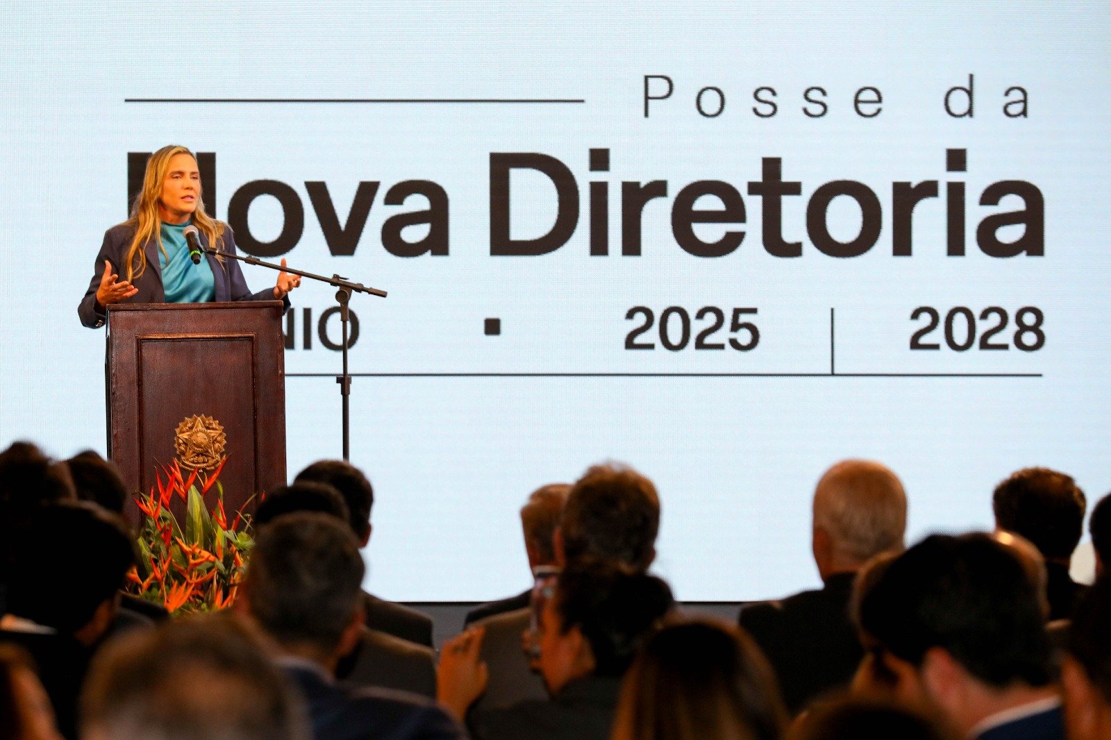 Vice-governadora Celina Leão participa da posse da nova diretoria do Sindilegis