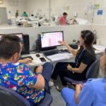 Enfermeiros e técnicos do Hospital Cidade do Sol passam por treinamento sobre uso de curativos