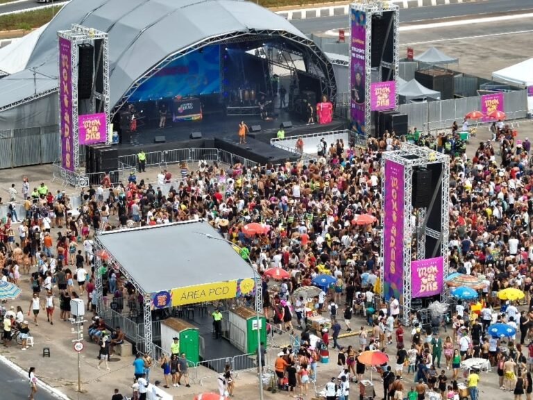 Domingo de Carnaval segue com segurança e tranquilidade no DF