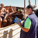 Carro da Vacina percorre o Sol Nascente e atrai a população