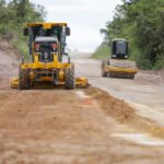 Terraplanagem na DF-205, em Sobradinho, marca início de nova etapa de pavimentação