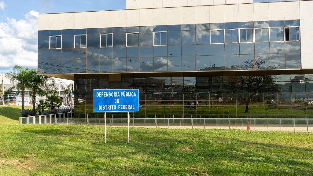 Ordem do Mérito Defensorial Ministro Humberto Gomes de Barros reconhece promoção da cidadania