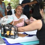 Emoção marca entrega de óculos a 157 idosos em Planaltina