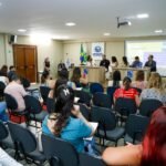 Servidores da Saúde participam de oficinas sobre cuidados com idosos