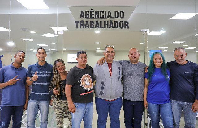 01/04/2025 - Com apoio do GDF, oito pessoas deixam as ruas e conquistam empregos em serviços públicos