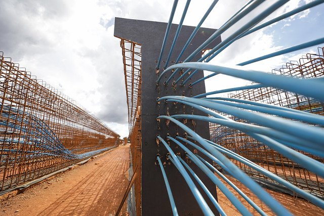 06/04/2025 - Viaduto do Noroeste: Vigas pré-moldadas dão mais agilidade à obra