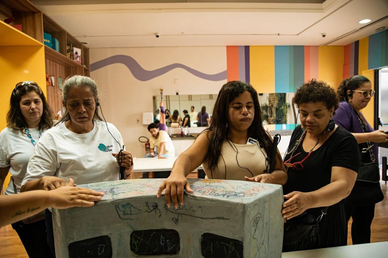 Inscrições abertas para cursos gratuitos de acessibilidade cultural, Braille e audiodescrição