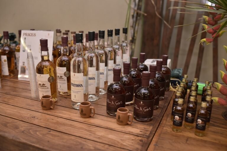 GDF apresenta cachaças brasilienses à comunidade diplomática