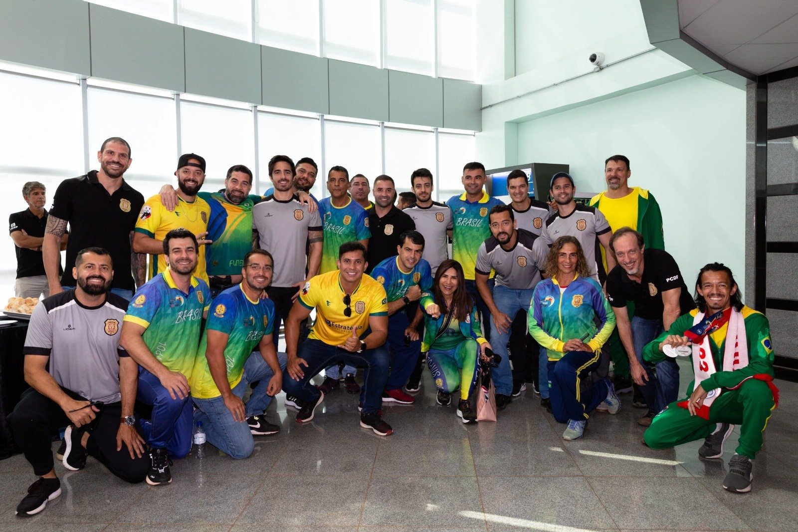 Policiais e bombeiros do DF conquistam 385 medalhas em competição no Canadá