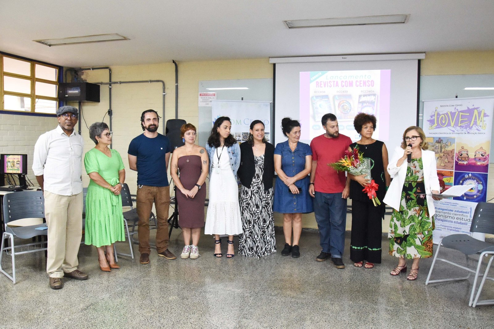 Três edições da Revista Com Censo são lançadas