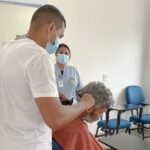 Corte de cabelo e barba leva humanização à UPA de Brazlândia