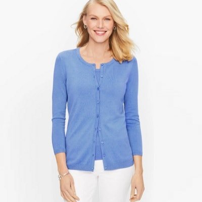 Mulher usa Cardigã de Cashmere