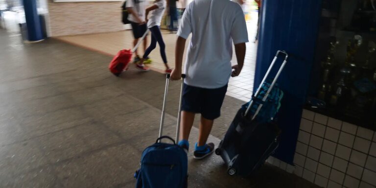 MP de Minas faz alerta sobre exposição de menores nas redes sociais