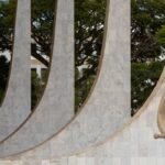 Moraes autoriza prisão domiciliar de Jair Bolsonaro por 90 dias