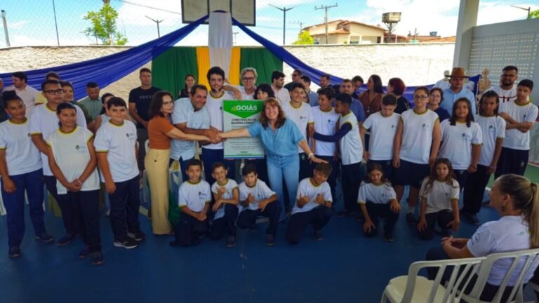 Inaugurada quadra da Colégio estadual de Mairipotaba – SEDUC