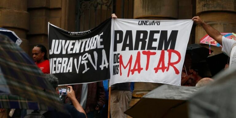 Entidades cobram medidas contra mortes de jovens pela polícia de SP