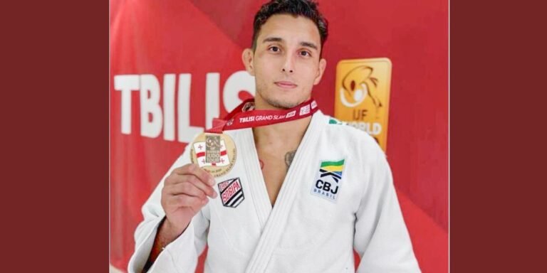 Guilherme Schimidt é bronze no Grand Slam de Tbilisi