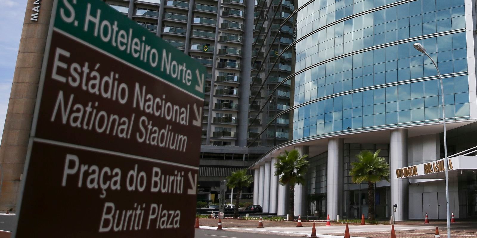 Hotéis têm até 20 de abril para adotar ficha digital de hóspedes