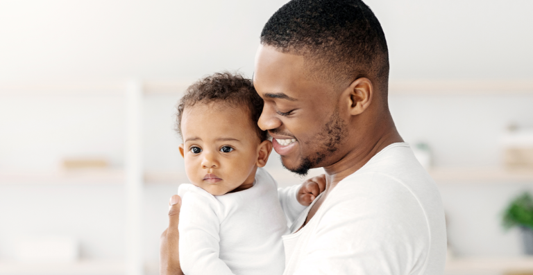 PL ajusta regras fiscais visando ampliação da licença-paternidade