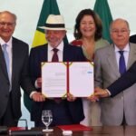 Lula assina decreto de promulgação do acordo Mercosul-União Europeia