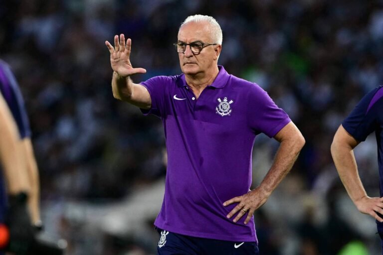 Corinthians demite Dorival Júnior após derrota – 05/04/2026 – Esporte