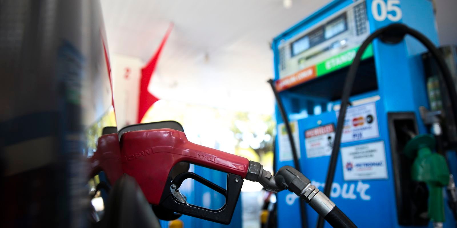 Rio de Janeiro e Rondônia não vão reduzir ICMS sobre combustível