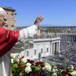 Papa Leão XIV pede paz a líderes mundiais na missa de Páscoa