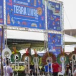 "Não é em vão que chegamos aqui", diz indígena acampada em Brasília