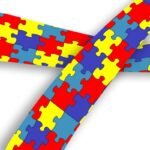 Mapa do autismo no Brasil: diagnóstico tardio e desemprego preocupam