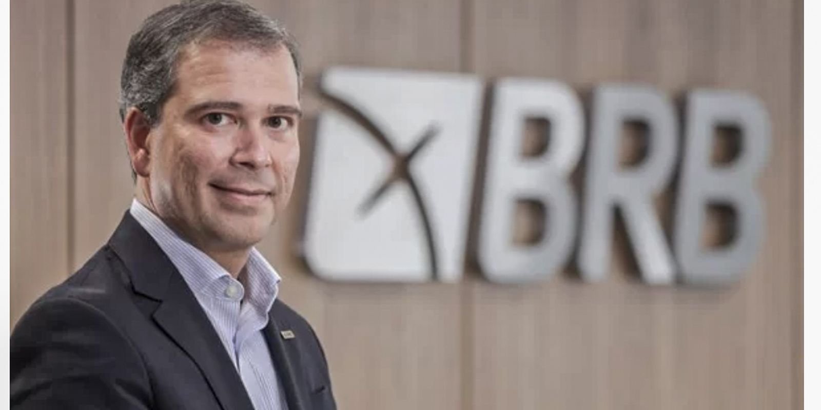 André Mendonça vota para manter prisão do ex-presidente do BRB