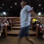 Sessões Azuis permitem inclusão do público TEA em eventos culturais