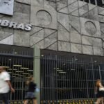 Petrobras vai parcelar reajuste no preço do querosene de aviação