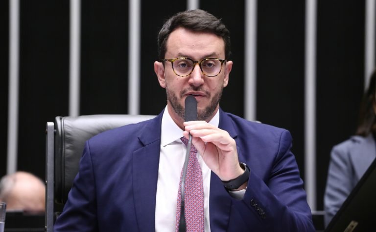 Comissão aprova regras para transplantes de órgãos e tecidos de animais domésticos – Notícias